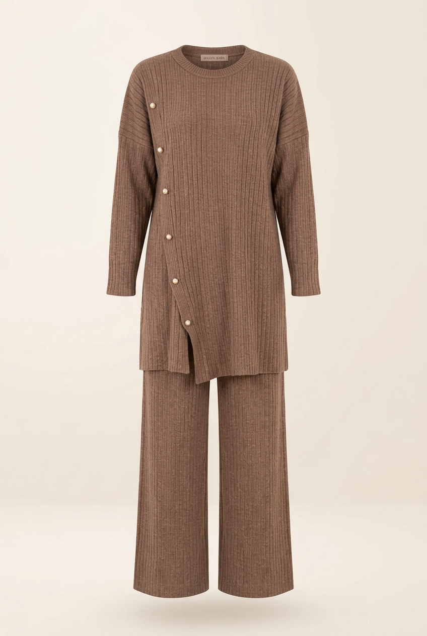 Ensemble deux pièces taupe, tunique à boutons et pantalon large